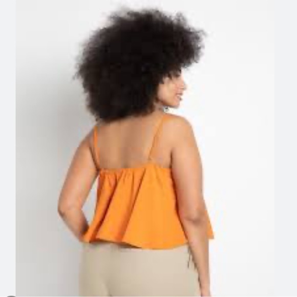 Sleeveless Crop Trapeze Top - Picture 2 of 8